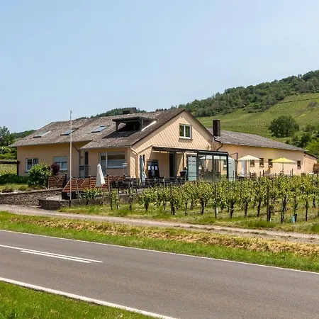 Bed & Breakfast Weingut J. A. Meyer *