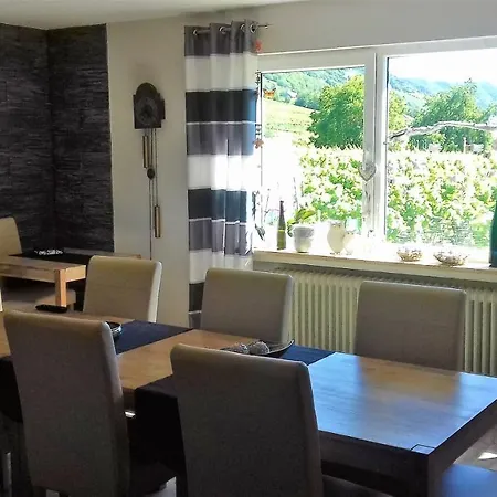 Bed & Breakfast Weingut J. A. Meyer 3*